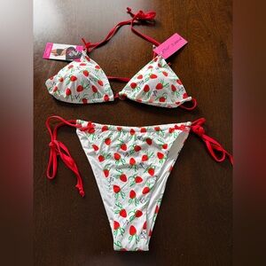 Betsey Johnson Strawberry Bow Print Triangle Bikini + Sarong XL Beach Resort NEW